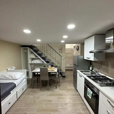 Bed and Breakfast Napoli Centro - La Casa Di Cate Экстерьер фото