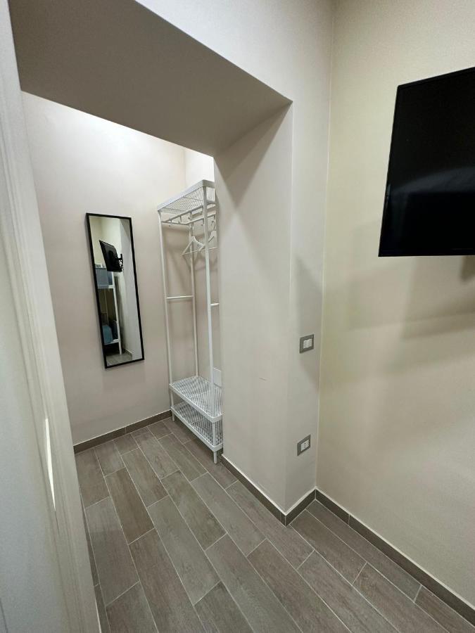 Bed and Breakfast Napoli Centro - La Casa Di Cate Экстерьер фото